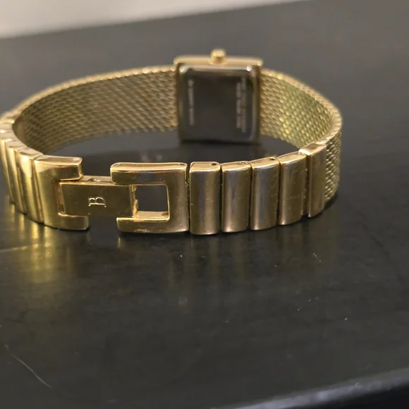 Bulova Gold Mesh Watch - Picture 4 of 8